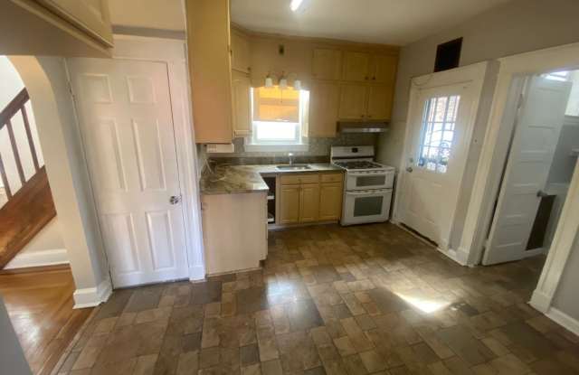 3206 Glen Avenue photos photos