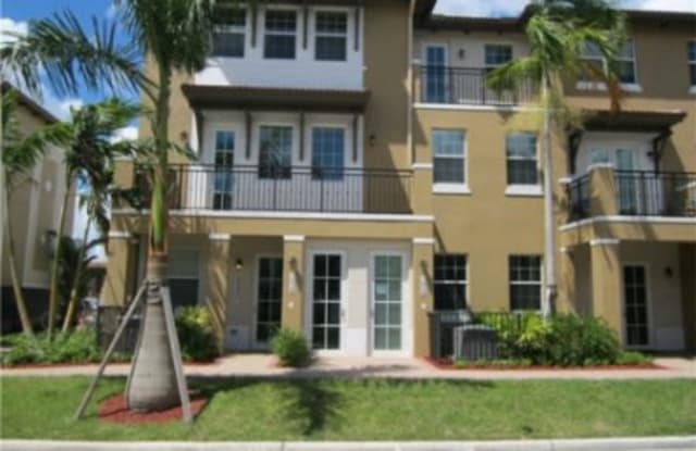 507 147 Ave - 507 SW 147th Ave, Pembroke Pines, FL 33027