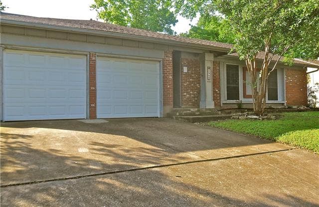 2529 Berkeley AVE - 2529 Berkeley Avenue, Austin, TX 78745