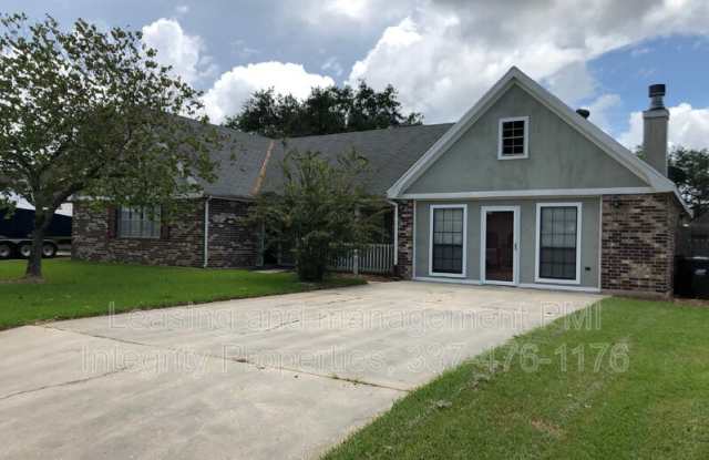 1604 Southwood Dr photos photos