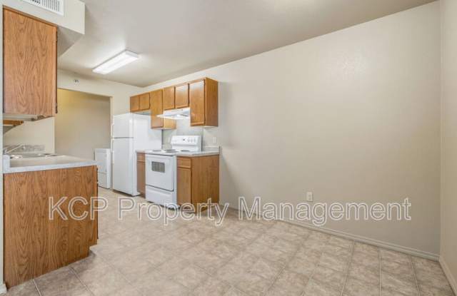 6400 Massard Road - Wait List Gallery 4