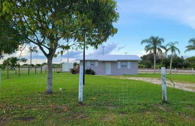 16900 SW LINCOLN STREET photos photos