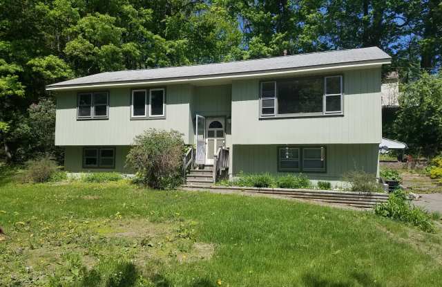 3 Kinne StreetApt A - 3 Kinne Street, Lebanon, NH 03766