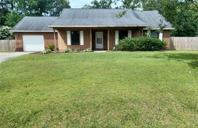 513 Woodberry Circle - 513 Woodberry Circle, Hoke County, NC 28376