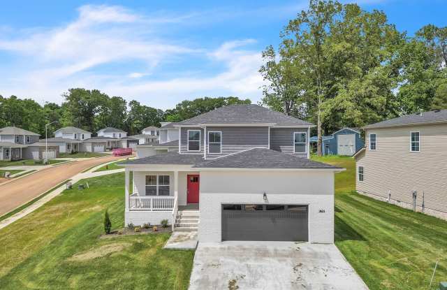 1 Month Free! New Construction Ruby Floor Plan Near Exit 4 photos photos
