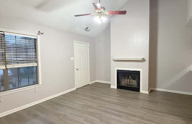 6788 The Willows Cove Gallery 3