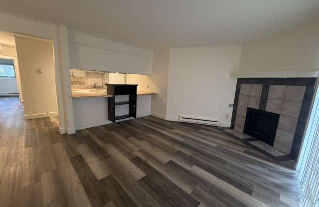 414 West Beaver Creek Boulevard - B2 Gallery 1