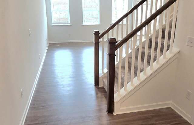 64 Sepia Oak Drive Gallery 2