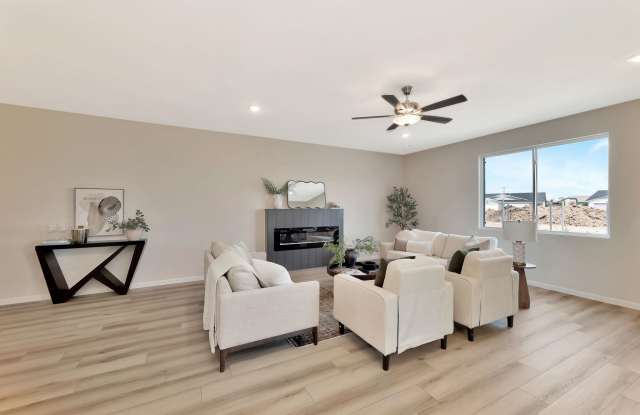 2427 South Wheatland Court Gallery 3