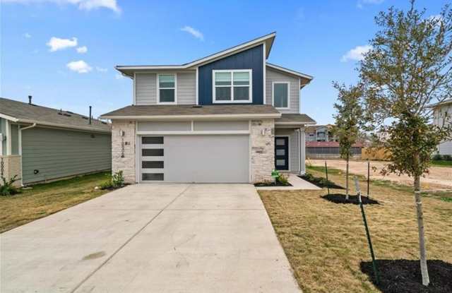 Modern 3-Bedroom Home with Flex Room & Fenced Backyard in Pioneer Hill Gallery 1