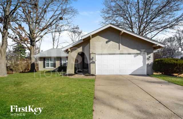 213 Hollyberry Court photos photos