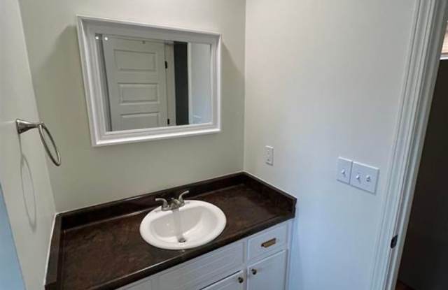 Home for Rent in Guntersville, Alabama! photos photos