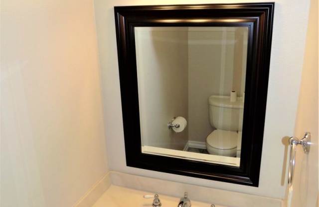 1539 Stonewood Court Gallery 4