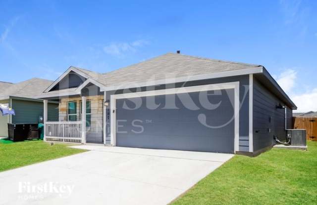 10703 Vinateros Drive - 10703 Vinateros Drive, Bexar County, TX 78109