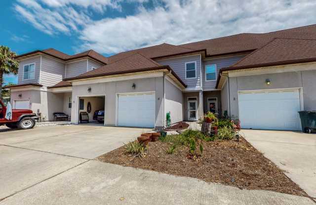 Two Bedroom Townhome w/garage located south of 98 in Miramar Beach - 355 Driftwood Road, Miramar Beach, FL 32550