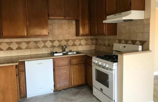 412 Clay Avenue - 1 Gallery 2