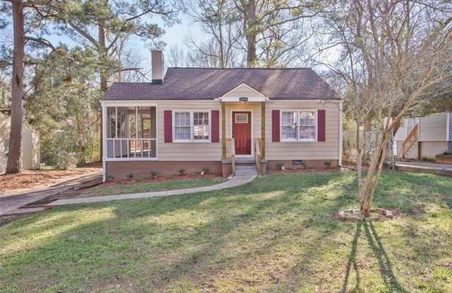 2599 Eastwood Drive - 2599 Eastwood Drive, Belvedere Park, GA 30032