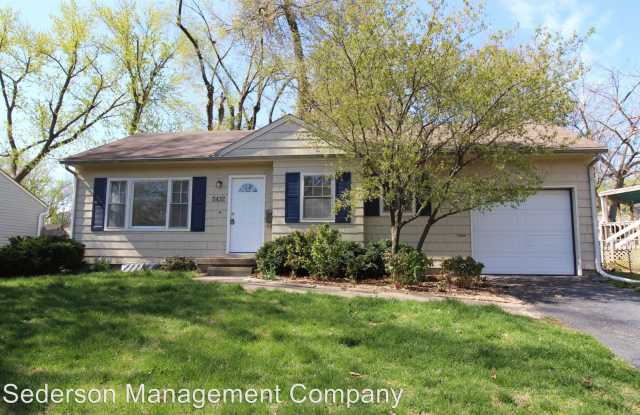 5432 GRANADA - 5432 Granada Street, Roeland Park, KS 66205