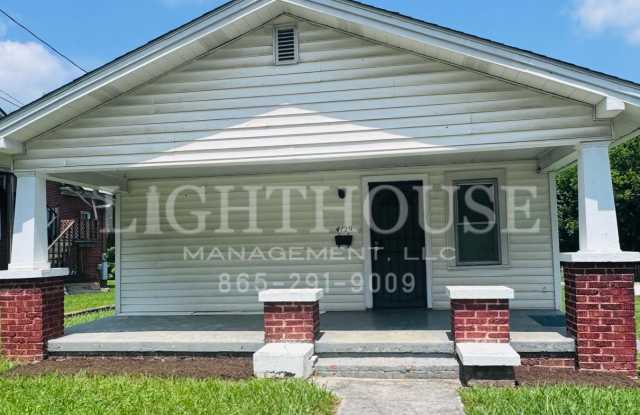 4129 Holston Drive. Gallery 3