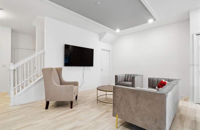 5732 SKYTOP Drive Gallery 4