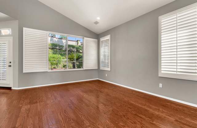 10072 Albee Avenue Gallery 3