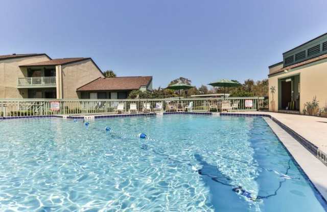 205 Club House Boulevard - 205 Club House Boulevard, New Smyrna Beach, FL 32168