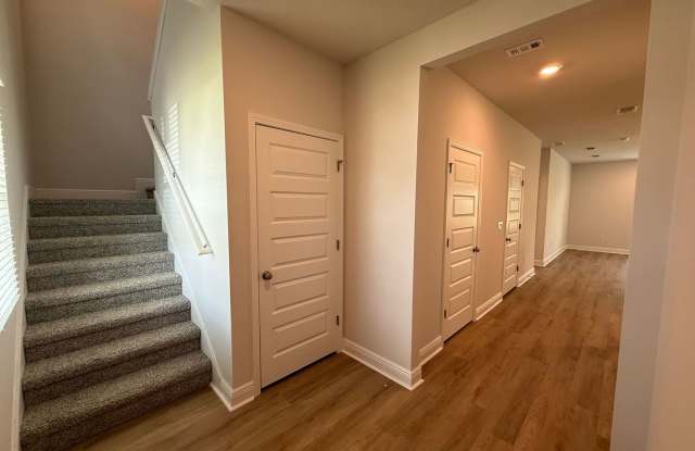 Navarre - Captains Cove - 4 bedroom, 2.5 bathroom - community pickleball court Gallery 4