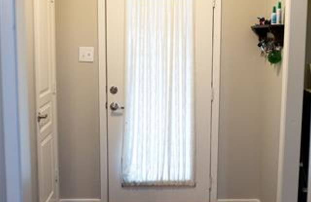 1603 Miller Court Gallery 3