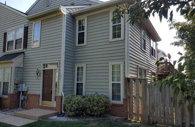 3975 CRESSIDA PLACE - 3975 Cressida Place, Lake Ridge, VA 22192