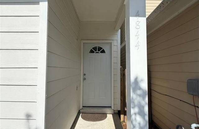 4844 Tangerine Circle Gallery 2