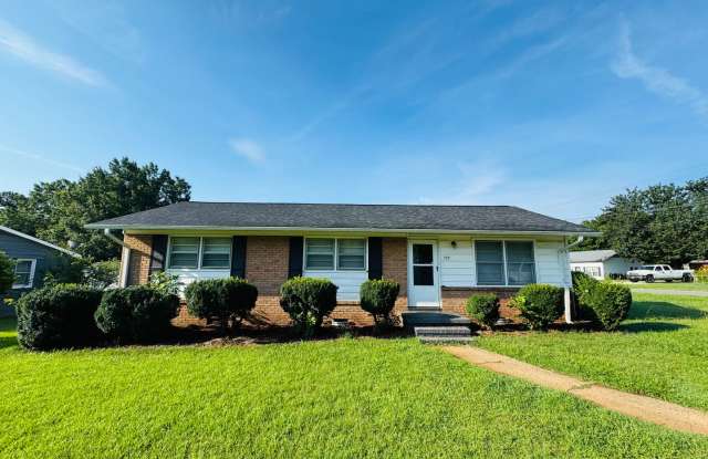 799 Sunderland Rd photos photos