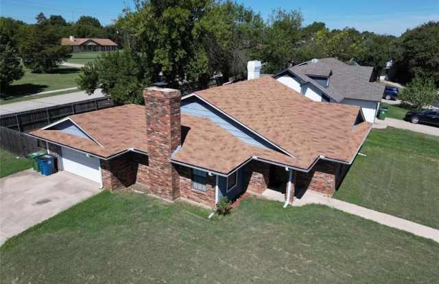 1615 Fairfield Circle photos photos
