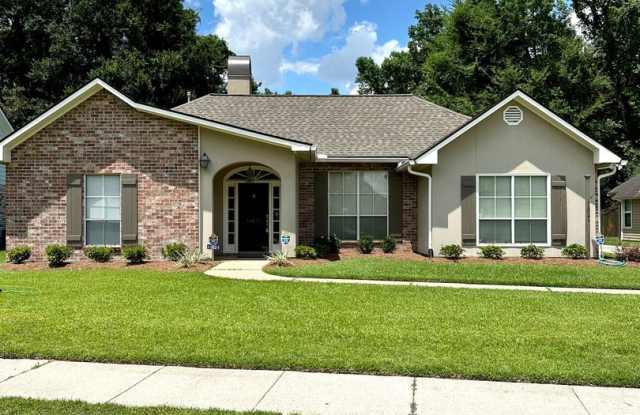 3BD/2BA House Off Perkins between Bluebonnet and Siegen. photos photos 3BD/2BA House Off Perkins between Bluebonnet and Siegen. photos photos
