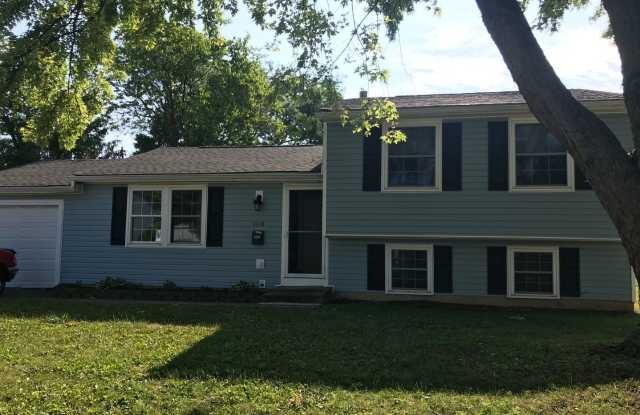 3658 CHRISTOPHER PLACE - 3658 Christopher Place, Grove City, OH 43123