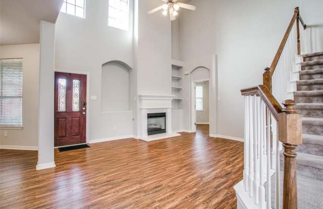 214 Turnberry Lane Gallery 2