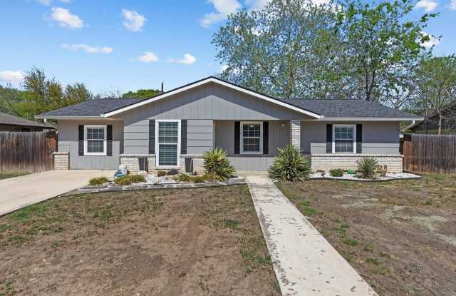 236 Glenbrook Gallery 3