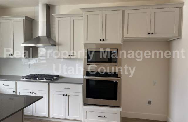 Half Off First Months Rent! New Lower Rent! - 355 South 650 East, American Fork, UT 84003