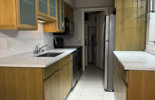 701 122nd Ave Ne - 701 122nd Avenue Northeast, Bellevue, WA 98005