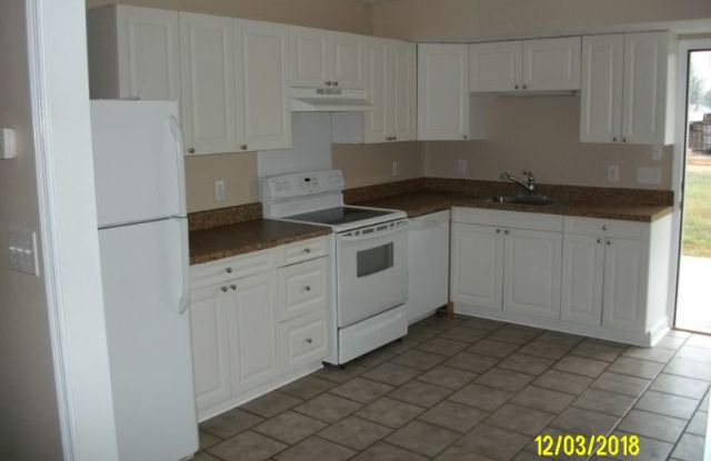 1606 Denim Dr B/C - 1606 Denim Drive, Erwin, NC 28339