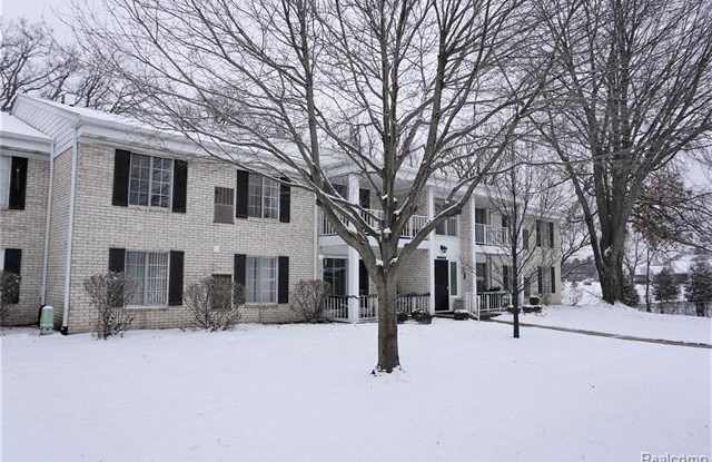 35962 ANN ARBOR Trail Gallery 4