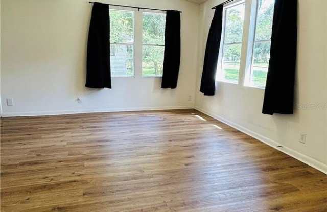 1510 SE 35TH Avenue Gallery 2