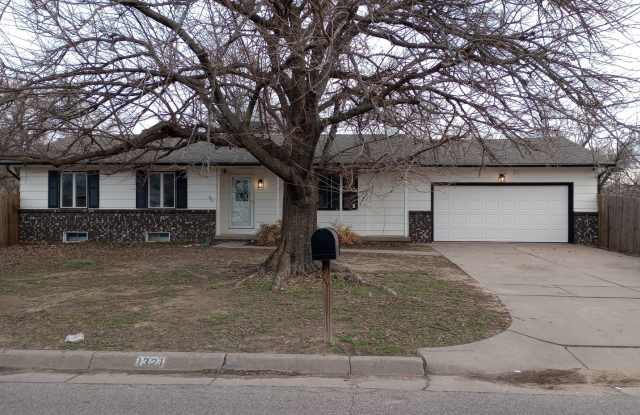 1321 W 45th St S - 1321 West 45th Street South, Wichita, KS 67217 1321 W 45th St S - 1321 West 45th Street South, Wichita, KS 67217