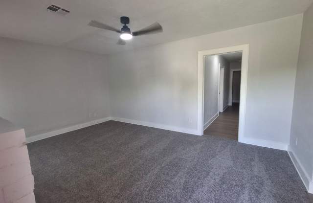 1504 Northwest Arlington Avenue Gallery 4
