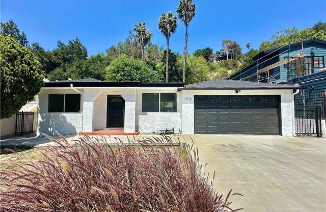 3760 Goodland Avenue photos photos