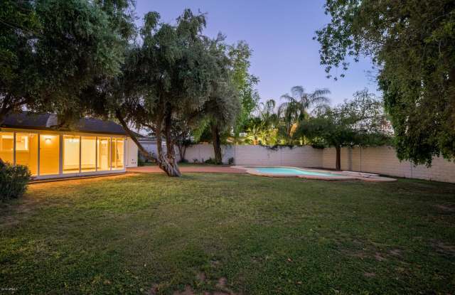 10838 N 38TH Place Gallery 3