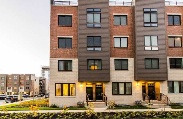 701 LAKEVIEW Gallery 2