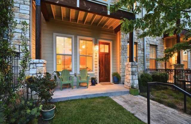2520 Bluebonnet Ln photos photos
