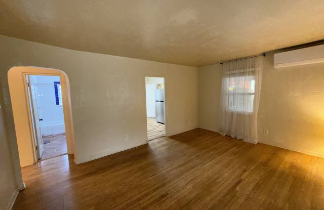 2717 McEarl Avenue Southeast - 1 Gallery 4