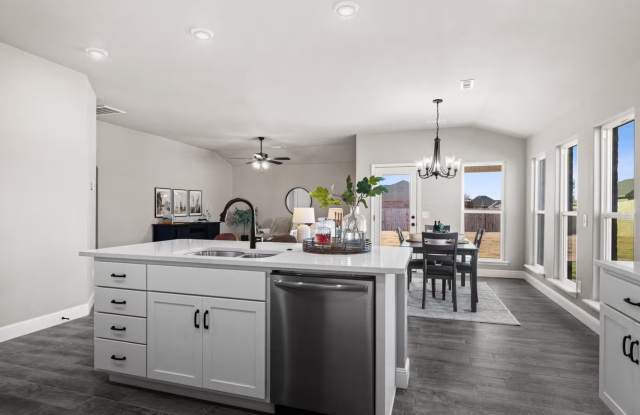 NEW 4 Bedroom Home In Highfill, Arkansas, Near Bentonville! photos photos