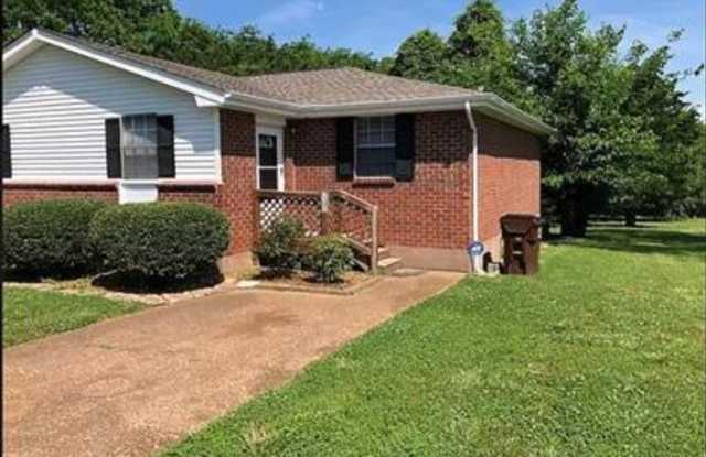 1145 North Graycroft Avenue - 1147 photos photos